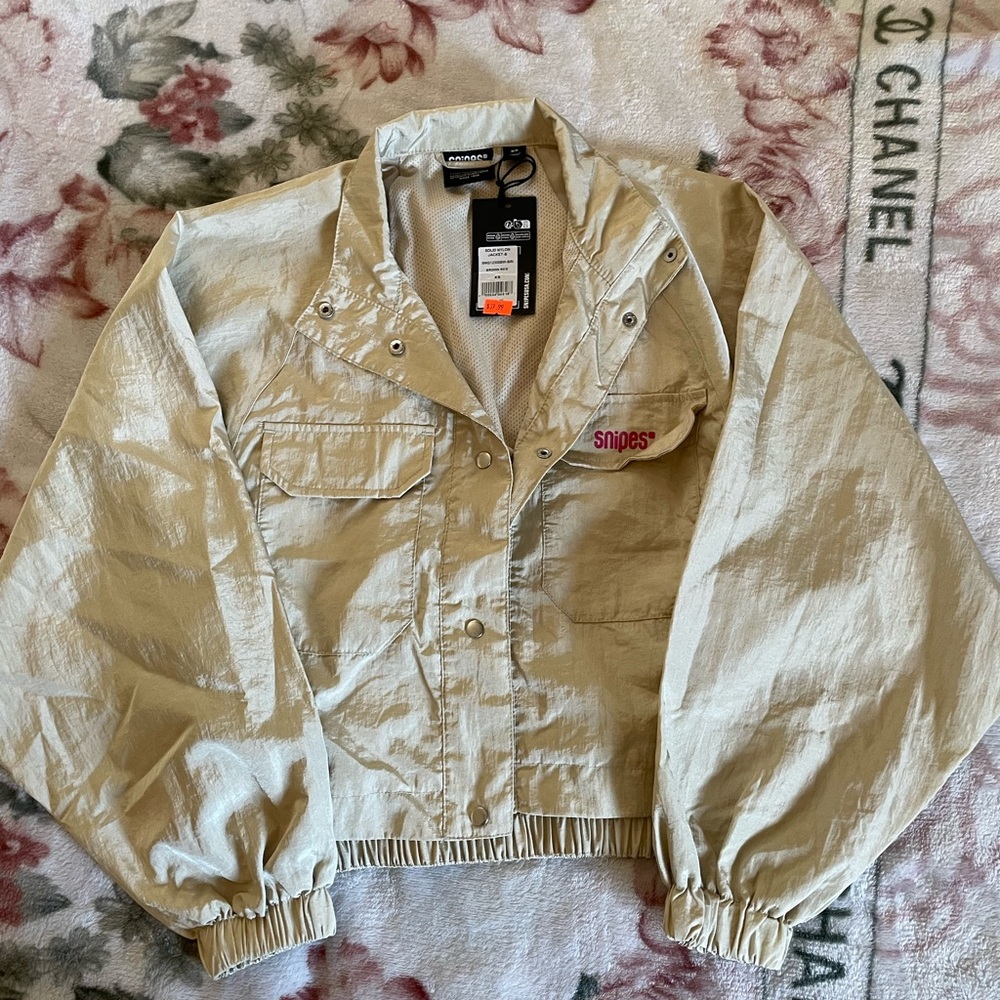 Snipes extra small cropped windbreaker jacket